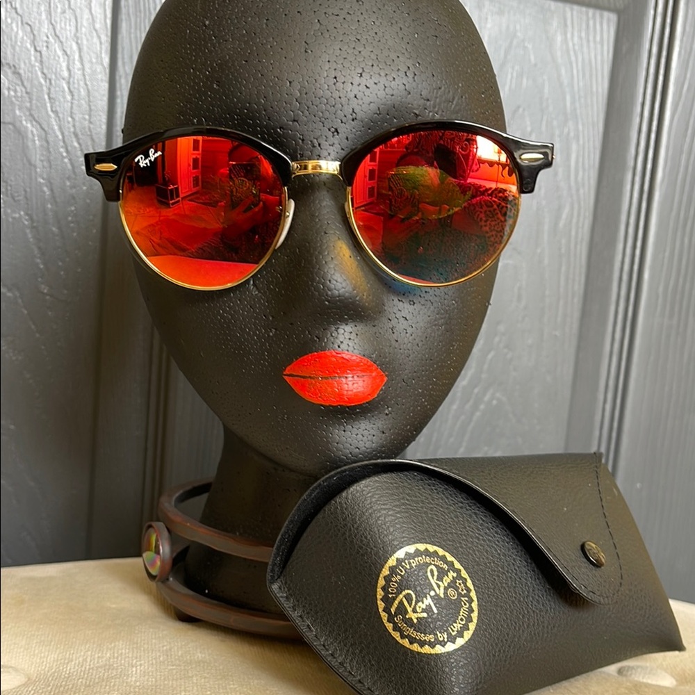 Ray-Ban Black and Red Sunglasses with Bold Design - Picture 5 of 7